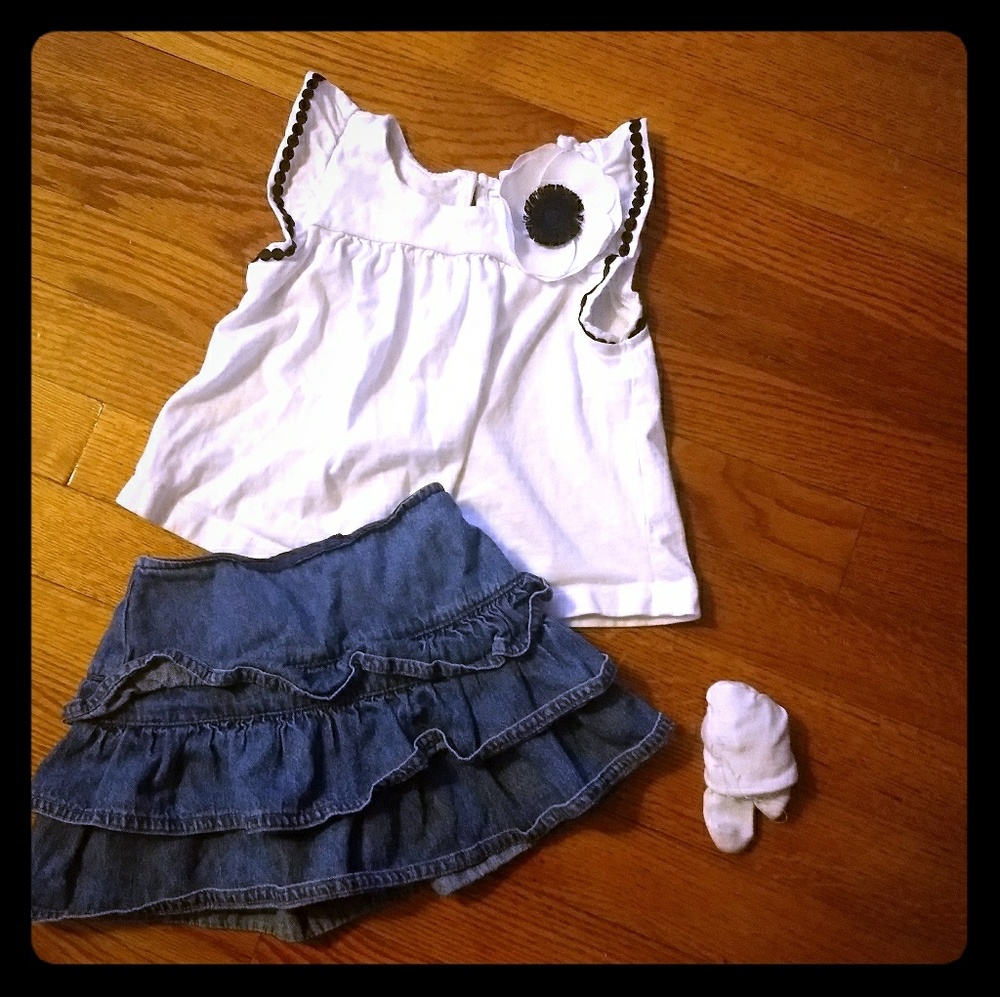 Little girl outfit 2T